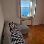 Apartmaji Trije Valovi