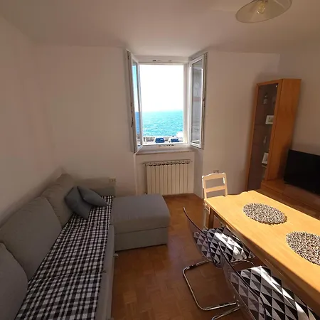 Apartmaji Trije Valovi