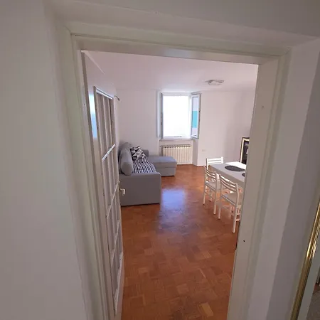 Apartment Apartmaji Trije Valovi *