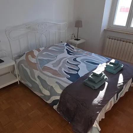 Apartment Apartmaji Trije Valovi