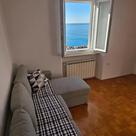 Apartmaji Trije Valovi