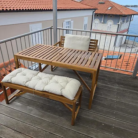 Apartmaji Trije Valovi * Piran