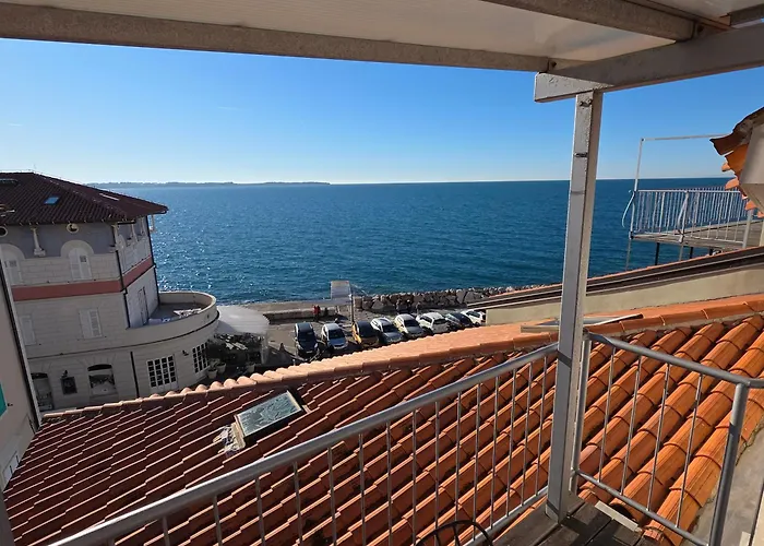 Apartmaji Trije Valovi Apartman